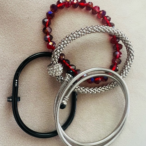 Stackable bracelets - Picture 2 of 2